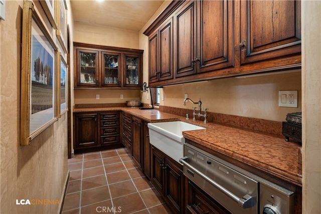 10209 Keswick Drive, Bakersfield, CA 93311