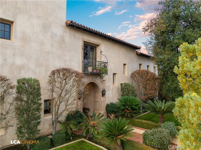 10209 Keswick Drive, Bakersfield, CA 93311