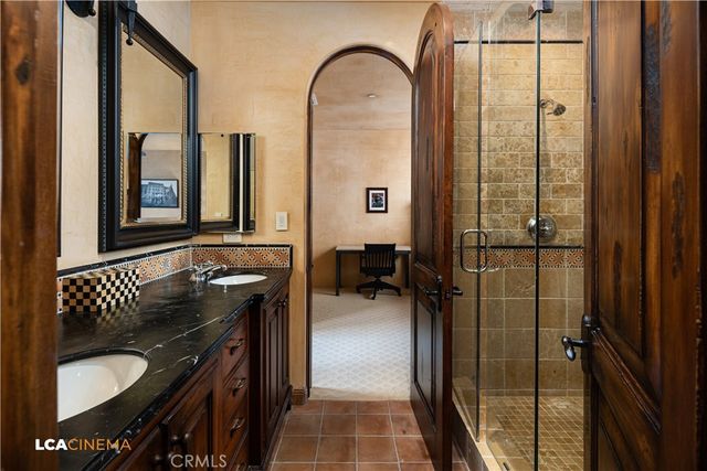 10209 Keswick Drive, Bakersfield, CA 93311