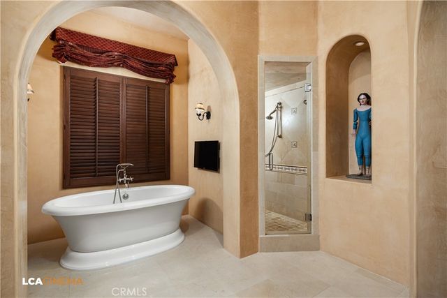 10209 Keswick Drive, Bakersfield, CA 93311