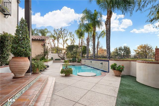 10209 Keswick Drive, Bakersfield, CA 93311