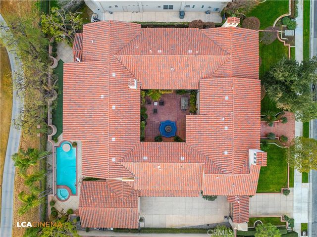 10209 Keswick Drive, Bakersfield, CA 93311