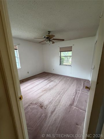 1303 Twin Lakes, Madill, OK 73446