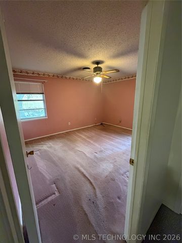 1303 Twin Lakes, Madill, OK 73446