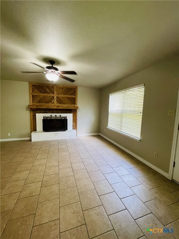 6 Kirkwood Cove, New Braunfels, TX 78130