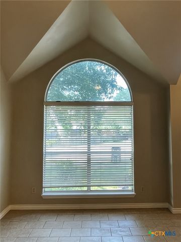 6 Kirkwood Cove, New Braunfels, TX 78130