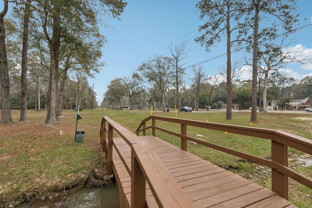 1806 Athens Drive, New Caney, TX 77357