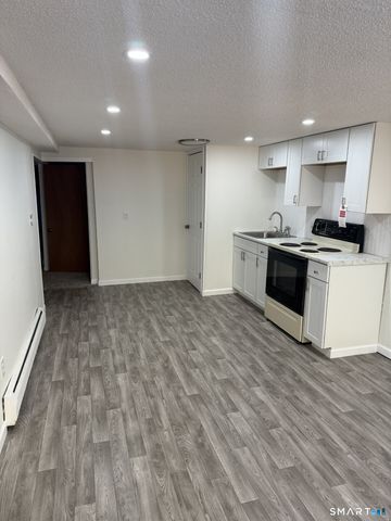 240 Merrow Road, Coventry, CT 06238