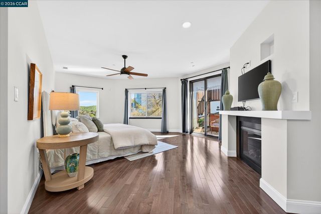 137 Rudgear Dr, Walnut Creek, CA 94596