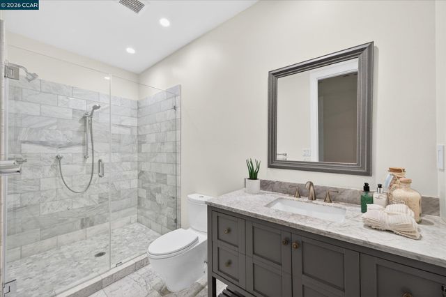 137 Rudgear Dr, Walnut Creek, CA 94596