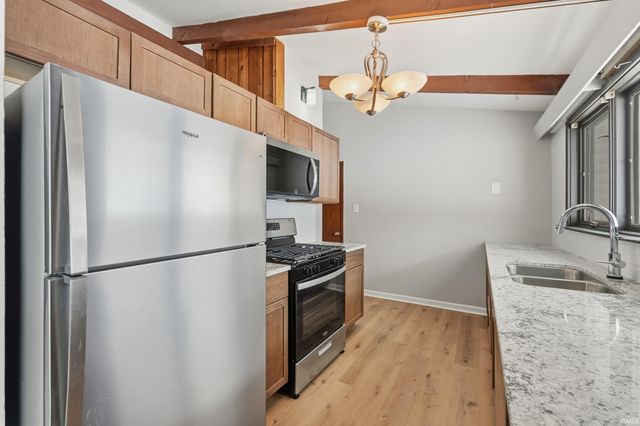 1731 Neuhaus Drive, Fort Wayne, IN 46808