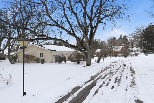 1731 Neuhaus Drive, Fort Wayne, IN 46808