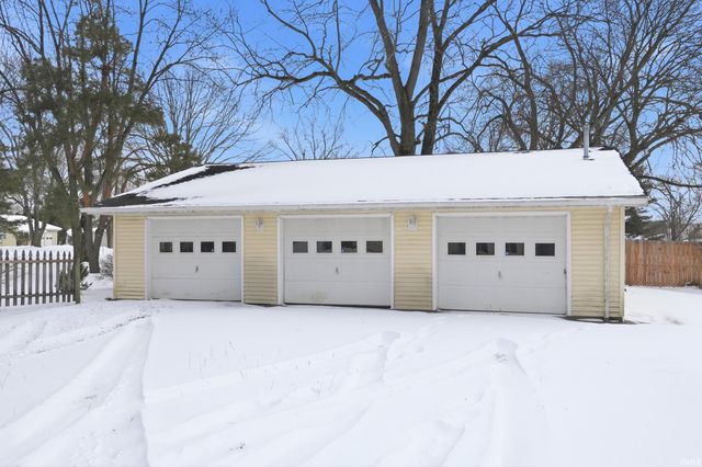 1731 Neuhaus Drive, Fort Wayne, IN 46808