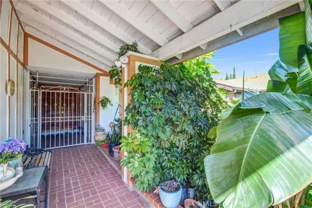 7245 Irondale, Winnetka, CA 91306