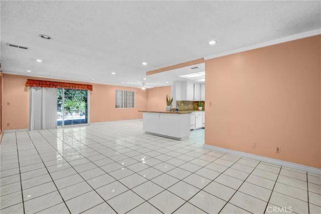7245 Irondale, Winnetka, CA 91306