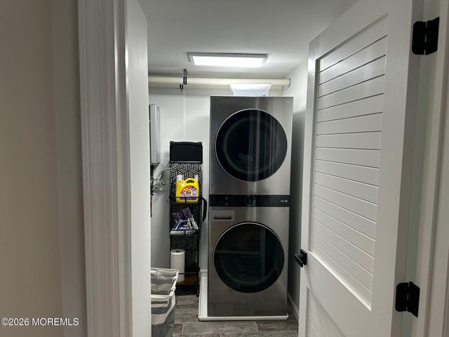 102 New Jersey Avenue, Point Pleasant Beach, NJ 08742