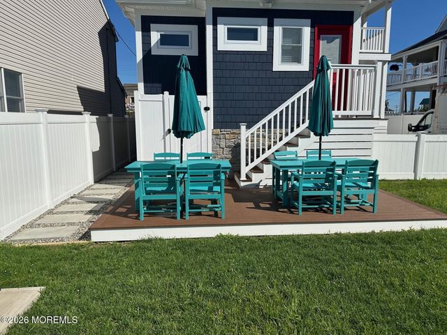 102 New Jersey Avenue, Point Pleasant Beach, NJ 08742