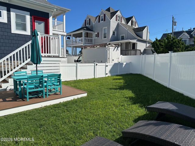 102 New Jersey Avenue, Point Pleasant Beach, NJ 08742