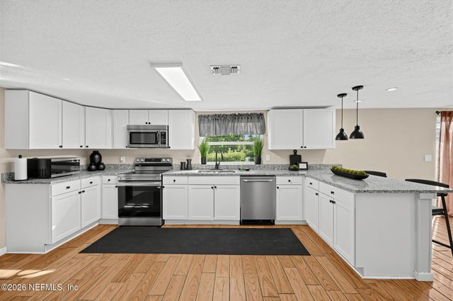 6249 BARRY Drive W, Jacksonville, FL 32208