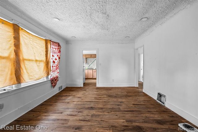 119 Candler Street, Highland Park, MI 48203