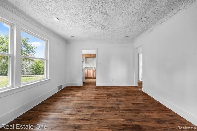 119 Candler Street, Highland Park, MI 48203