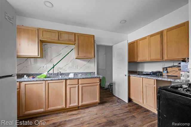 119 Candler Street, Highland Park, MI 48203