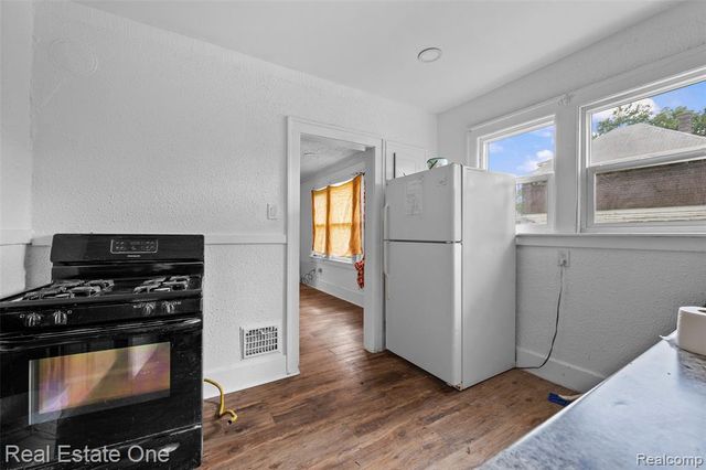 119 Candler Street, Highland Park, MI 48203