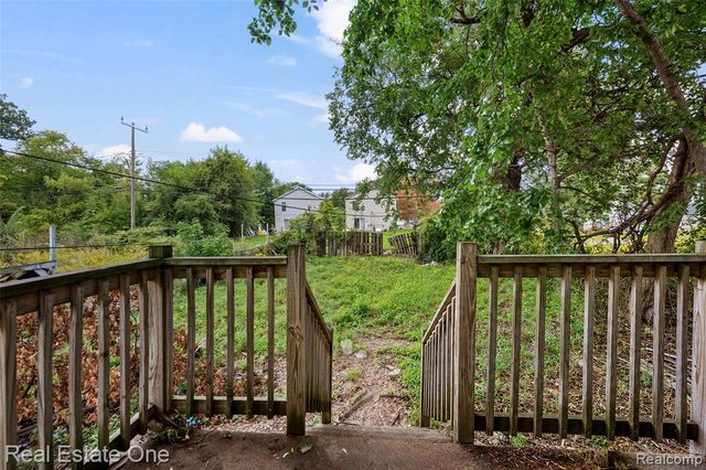 119 Candler Street, Highland Park, MI 48203