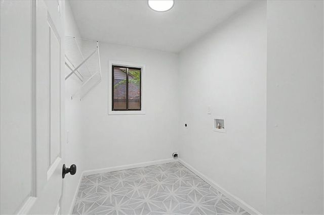 1583 Fieldgreen Overlook, Stone Mountain, GA 30088