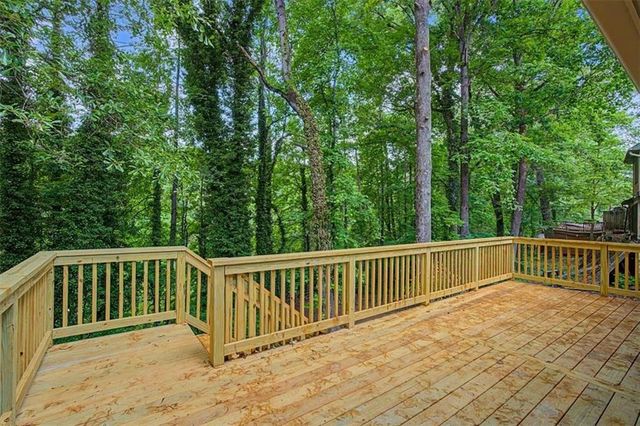 1583 Fieldgreen Overlook, Stone Mountain, GA 30088