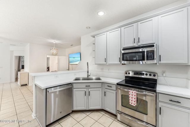 6168 BARTRAM VILLAGE Drive, Jacksonville, FL 32258