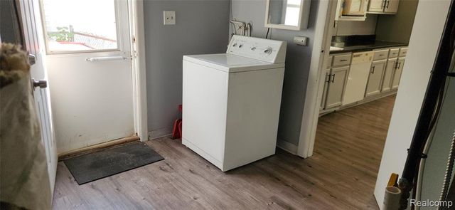 21182 Poinciana St., Southfield, MI 48033