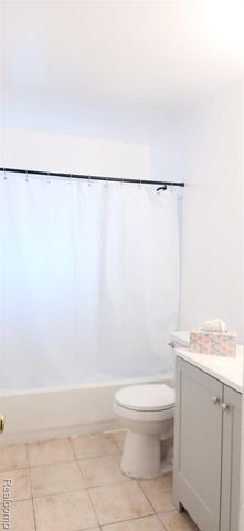 21182 Poinciana St., Southfield, MI 48033