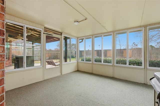 2202 Melanie Park Drive, Spring, TX 77388