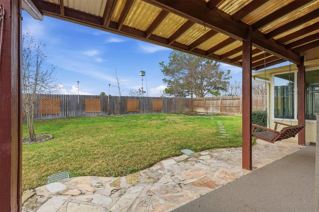 2202 Melanie Park Drive, Spring, TX 77388