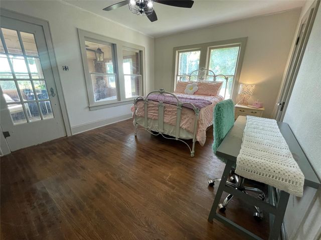 102 Walnut Avenue, Walnut Springs, TX 76690