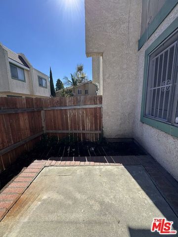 157 S Wilmington Avenue L, Compton, CA 90220