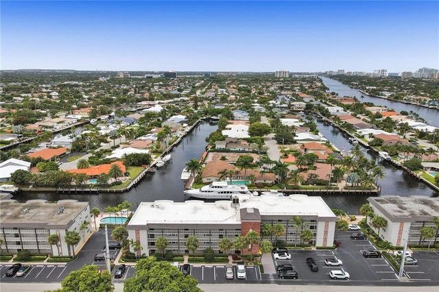 3111 NE 51st Street 305, Fort Lauderdale, FL 33308