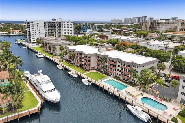 3111 NE 51st Street 305, Fort Lauderdale, FL 33308