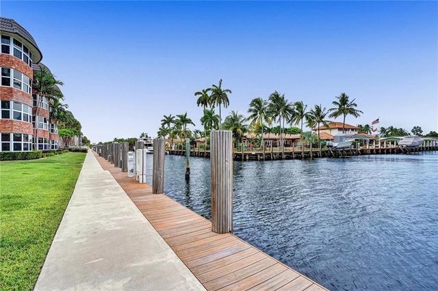 3111 NE 51st Street 305, Fort Lauderdale, FL 33308