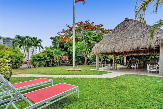 3111 NE 51st Street 305, Fort Lauderdale, FL 33308