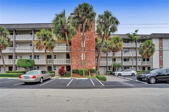 3111 NE 51st Street 305, Fort Lauderdale, FL 33308