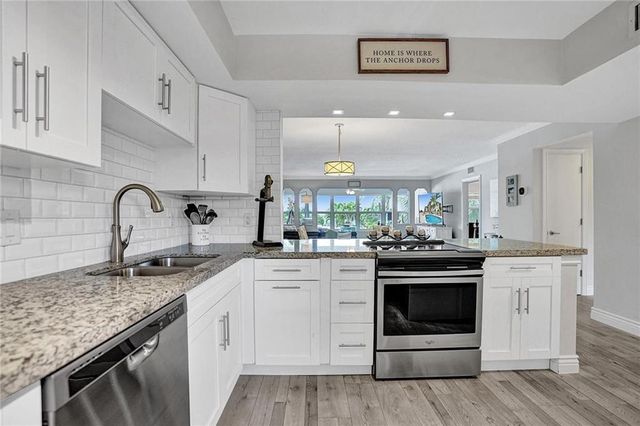 3111 NE 51st Street 305, Fort Lauderdale, FL 33308