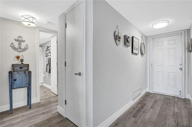 3111 NE 51st Street 305, Fort Lauderdale, FL 33308