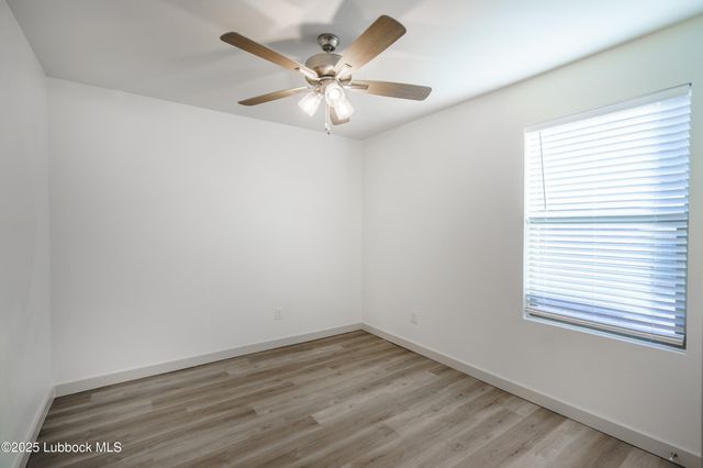 8008 Elm Avenue, Lubbock, TX 79404