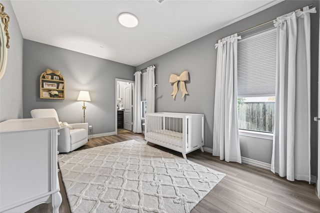 4530 Larch Lane, Bellaire, TX 77401