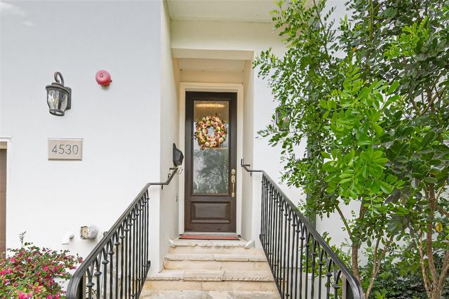 4530 Larch Lane, Bellaire, TX 77401