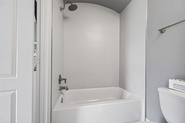 4530 Larch Lane, Bellaire, TX 77401