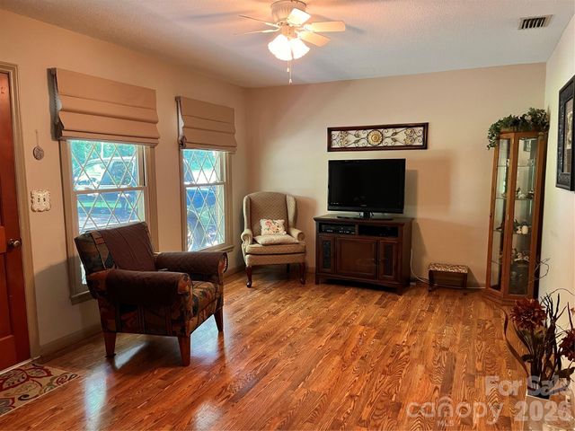 410 Thompson Street S, Stanley, NC 28164