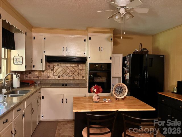 410 Thompson Street S, Stanley, NC 28164
